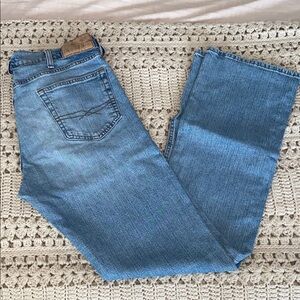 Signature by Levi Strauss Classic Blue Bootcut Men's Jeans 34”Wx34”L